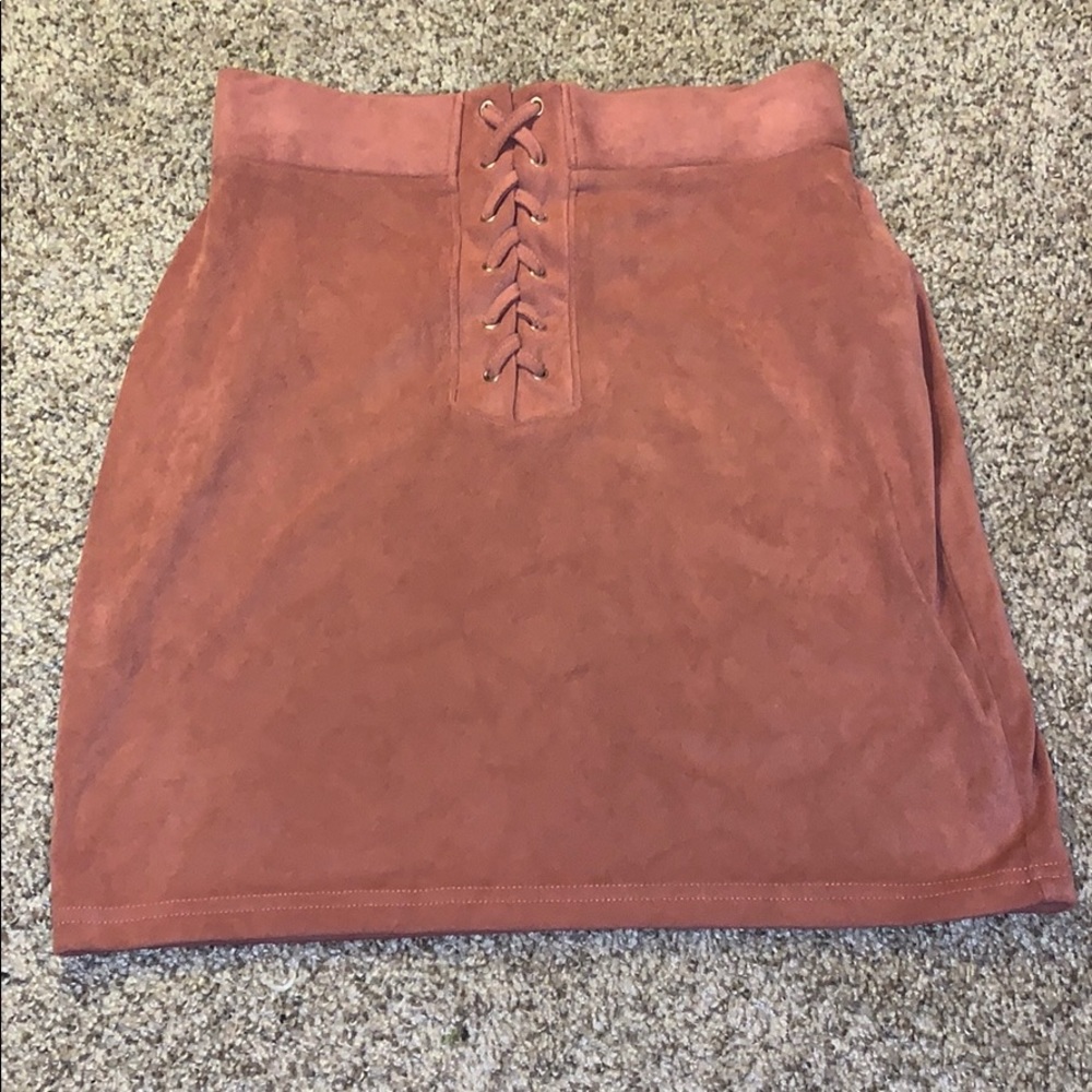 Sway skirt